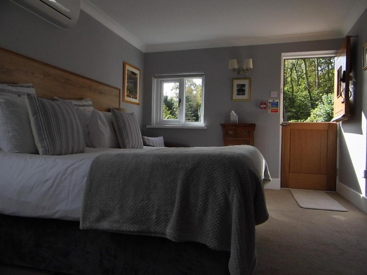 The Mill At Glynhir Bed and Breakfast Ammanford Buitenkant foto